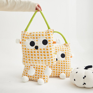 40*40cm Plaid plié Cartoon <span class=keywords><strong>Patchwork</strong></span> Broderie détachable Fleece Flannel Throw Pillow Home Leisure Blanket <span class=keywords><strong>avec</strong></span> poignée - Product Image 6