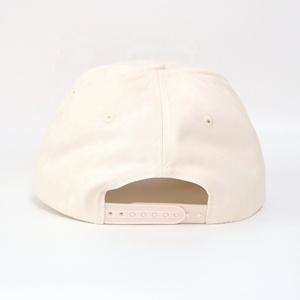 Bán buôn 5 Bảng điều chỉnh thể thao CHA <span class=keywords><strong>hat</strong></span> tùy chỉnh thiết kế hợp thời trang màu be kiểm tra đồng bằng vành bông gorras Mũ bóng chày OEM thêu <span class=keywords><strong>hat</strong></span> - Product Image 3