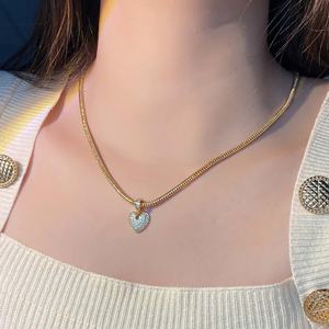 Collier Cœur Délicat Plaqué Or 18K avec Pendentif Micro-Pavé en Zirconium pour Femme – Prix Fabricant Mode – Idéal Cadeau - Product Image 6