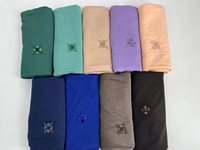 Hijab Muslim Mewah Premium dari Bahan Jersey Modal Bambu Lembut, dengan Manik-manik Mutiara Buatan Tangan OEM