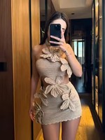 2025 été mode dame Vestidos Sexy évider sans manches dos nu licou robes plage solide tricot fleur femmes Mini robe