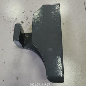 ขายึดแหนบหลังซ้ายรถบรรทุกซิโนทรัค ฮาวเวอร์ ปี 2008 รุ่นใหม่ WG9725520277 สำหรับรถบรรทุกโฟตอน ฮีโน่ - Product Image 2