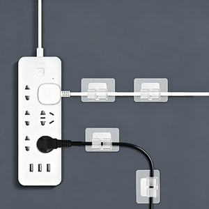 Clips <span class=keywords><strong>de</strong></span> fixation transparents pour tapis <span class=keywords><strong>de</strong></span> sol <span class=keywords><strong>de</strong></span> voiture, adhésifs, sans perçage, à deux griffes, pour la fixation des tapis <span class=keywords><strong>de</strong></span> tableau <span class=keywords><strong>de</strong></span> bord automobile - Product Image 1