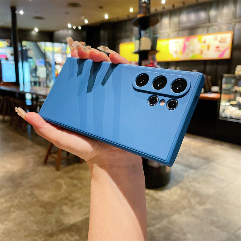 สีน้ำเงิน