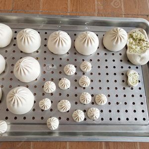 Machine à former les mochi, les buns vapeur japonais <span class=keywords><strong>halal</strong></span>, les bao bun, les coxinha, les maamoul et les croquettes haute performance - Product Image 4