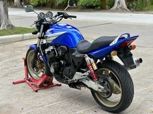 ฮอนด้า 1 <span class=keywords><strong>CB400</strong></span> ซูเปอร์โฟร์ รถจักรยานยนต์สตรีทไบค์แบบอินไลน์โฟร์ 400 ซีซี ระบายความร้อนด้วยน้ำ พร้อมระบบ ABS รถจักรยานยนต์สตรีทไบค์สุดคลาสสิกจากญี่ปุ่นสำหรับนักสะสม - Product Image 6