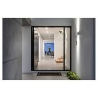 Porte d'entrée en bois de luxe, cadre en bois massif, porte d'entrée personnalisée en bois massif avec verre trempé pour projet de villa