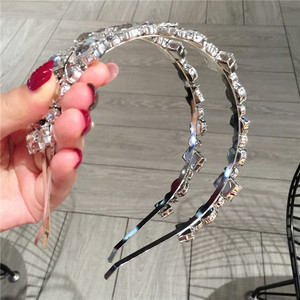 Fasce per capelli in cristallo personalizzate fatte a mano per donne e ragazze, fermagli per capelli in cristallo di tendenza - Product Image 3