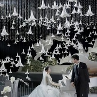 Usine En Gros Haute Qualité Simulation Fleur De Lys EVA Suspendus Plafond Décorations DIY Accessoires De Salle De Mariage