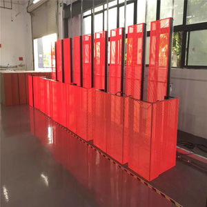 Armoire transparente à LED personnalisée pour boîte de nuit extérieure P3.91-7.81P2.6-5.2 SDK Fonction Fournisseur OEM Affichages de signalisation numérique - Product Image 2