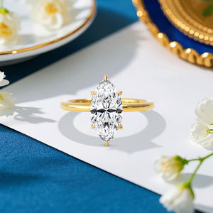 Женское Золотое ювелирное изделие, 3 карата - Product Image 4