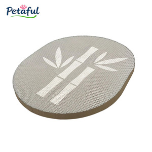 Op maat gemaakte duurzame moderne wandgemonteerde kattenkrabpaal met verticaal design, kartonnen verpakking, op maat gemaakte fotoprint, omkeerbare krabplank - Product Image 3