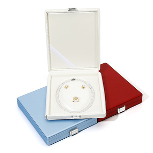 Caja de Joyería Rectangular WEIMEI para Collar de Perlas, en Cuero PU y Terciopelo, con Logotipo Personalizado, con Compartimento para Colgante - Product Image 5