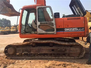 รถขุดมือสอง DOOSAN DH225LC-7 ขนาด 22 ตัน ปั๊มไฮดรอลิก Doosan ความจุบุ้งกี๋ 1.05 เมตร กำลัง 108 วัตต์ วาล์ว KYB ชั่วโมงการใช้งานต่ำ สภาพ 90% ใหม่ - Product Image 1