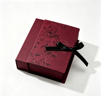 Boîte cadeau magnétique de luxe avec imprimé floral, boîte d'emballage cadeau en papier rigide avec nœud en ruban personnalisé pour anniversaire, mariage, cadeau