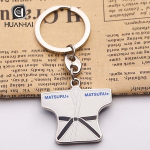 Disponibile stampo Souvenir regali personalizzato costume da Judo smalto duro Judo uniforme <span class=keywords><strong>portachiavi</strong></span> in metallo argento <span class=keywords><strong>con</strong></span> testo di stampa - Product Image 6