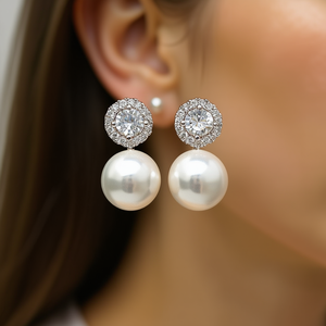 Eleganti Orecchini a Perno con Perle, Placcati in Argento, Perle Imitate Rotonde Taglio Brillante, Gioielli Classici da Sposa per Donna - Product Image 2