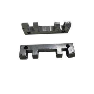 Direct de l'usine du Vietnam Services d'usinage CNC personnalisés Découpe au laser Pièces métalliques Fil d'acier inoxydable EDM Votre brochage - Product Image 1