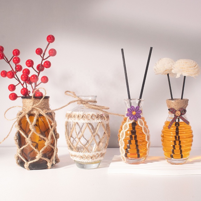 Wholesale Modern Minimalist 100ml Beehive Ceramic Reed Diffuser Bottle Elegant Embossed Glass Bottles for Diffuser