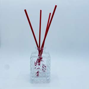 Frascos Difusores de Vidrio Cuadrados Transparentes de 100 ml con Logotipo Personalizado, Recipientes para Aceites Esenciales con Tapa de Corcho, Repuesto para Difusor de Varillas - Product Image 5