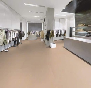 Rollo de Suelo Vinílico Heterogéneo de 2 mm y 3 mm, Extra Duradero con Tecnología Antideslizante Avanzada - Product Image 6