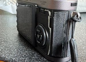 Appareil photo numérique d'occasion <span class=keywords><strong>Leica</strong></span> X1 APS-C CMOS 12,2 MP pas cher avec carte SD et zoom optique 2x-7x - Product Image 4