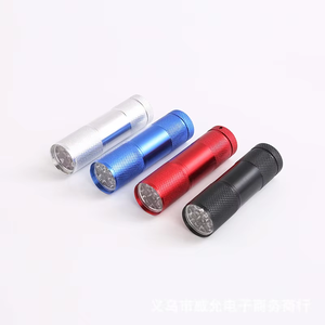 9LED ánh sáng trắng Hợp kim nhôm đèn pin <span class=keywords><strong>mini</strong></span> ánh sáng mạnh mẽ thuận tiện cho thể thao ngoài trời không thấm nước cầm tay Túi ánh sáng - Product Image 6