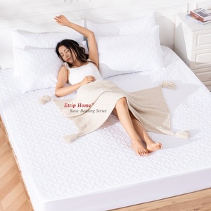 Ensemble de draps de lit matelassés Offre Spéciale tissu microfibre brossé <span class=keywords><strong>housse</strong></span> de protection de matelas imperméable ensembles de draps de lit King Size - Product Image 1
