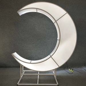 <span class=keywords><strong>Sfondo</strong></span> acrilico bianco all'ingrosso forma di <span class=keywords><strong>luna</strong></span> <span class=keywords><strong>sfondo</strong></span> fase di nozze - Product Image 3