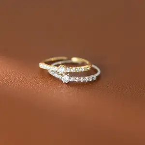 Unique Design 925 Sterling Silver Pave Hollow Diamond Finger Ring S925 Jewelry Women Gift Girl R00113