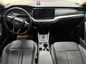 <span class=keywords><strong>Skoda</strong></span> Octavia de <span class=keywords><strong>Segunda</strong></span> <span class=keywords><strong>Mano</strong></span>, SUV Turbo, Cuero, R17, Automático, Eficiente en Combustible, Alto Rendimiento, Sistemas de Seguridad Avanzados, Confiable para Grupos - Product Image 6