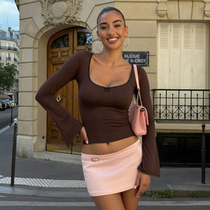 T-shirt à manches longues évasées style Pure Desire, couleur unie, basique, minimaliste, tendance - Product Image 3