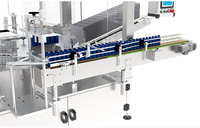 Solution de cartonnage automatisée comprenant des griffes souples imprimées en 3D et des poussoirs latéraux pneumatiques pour un cartonnage multi-bouteilles fiable