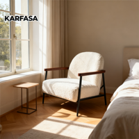 Fauteuil de loisirs en tissu fait main de style nordique moderne avec pieds en métal doré pour appartements, salons, chambres à coucher, hôtels. Production OEM