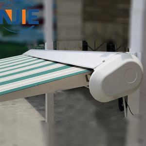 بيع بالجملة شرفة قابلة للطي ذراع معدني مع حماية من خلال uxua إطار من الألومنيوم بنمط فاخر - Product Image 4