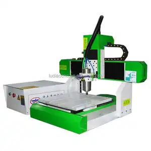 Machine de fabrication de moules, 3030 4040 6060 de petite taille, appareil de gravure de PCB et de publicité