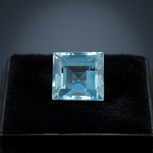 Topacios Azules Cielo Natural de 8mm, Corte Cuadrado Facetado, Gemas Sueltas, Certificadas por Terceros, Venta al Por Mayor, Gopika Exports, Joyería Fina - Product Image 1