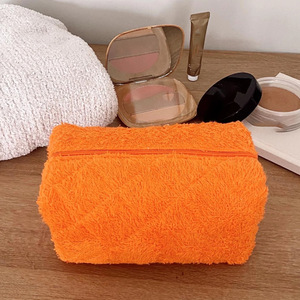Trousse de toilette en tissu éponge matelassée, grande capacité, pour cosmétiques et produits de soin, best-seller transfrontalier - Product Image 3