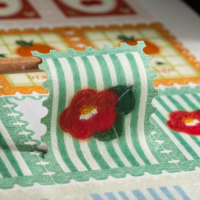 Autocollants en papier texturé recyclable, rouleaux d'étiquettes autocollantes personnalisées pour les étiquettes de flacons de parfum