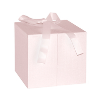 Vente en gros de boîte-cadeau de fleurs en carton de couleur fraîche en forme de coeur pour bouquets de fleurs pour sous-vêtements chaussettes et emballages en fourrure