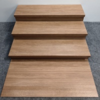 Carreau d'escalier en bois de porcelaine aspect bois anti-dérapant intérieur et extérieur anti-dérapant pour l'atterrissage et les contremarches