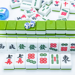 Hand Rolled Mahjong Tiles Melamine Green Large Medium Size For Home Chess Card Entertainment - Product Image 5