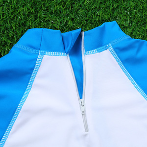 Nuevo Conjunto de Ropa de Baño de Moda Española con Diseño Moderno para Niños - Product Image 4