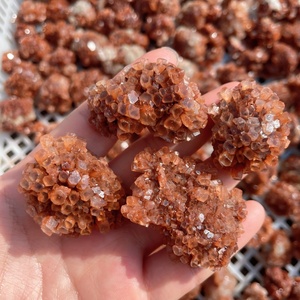 Vente en gros de spécimens de grappes d'aragonite naturelle, cristal de guérison, quartz, minéral, pierre précieuse, artisanat pour la décoration - Product Image 1