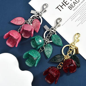 Porte-clés tendance en métal imprimé lettres fleuries, motif rose élégant, pour sac, en promotion - Product Image 2