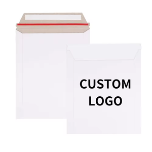 Enveloppe en carton kraft rigide personnalisée avec logo de marque, sac d'expédition pour vêtements en tissu recyclé - Product Image 1