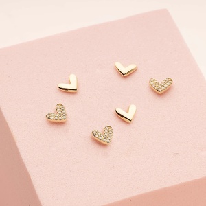<span class=keywords><strong>Orecchini</strong></span> a Perno LOZRUNVE in <span class=keywords><strong>Argento</strong></span> 925 con Cuoricino Delicato e Pavé d'Oro <span class=keywords><strong>per</strong></span> Ragazze e Donne - Product Image 4