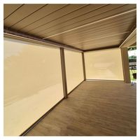 Pergola élégante pour terrasse de restaurant et café