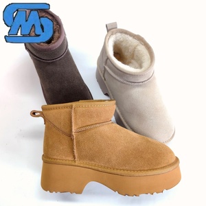 Stivali in pelle scamosciata da donna alla moda-all'interno in morbida pelliccia-materiale in PU antiscivolo - Product Image 1