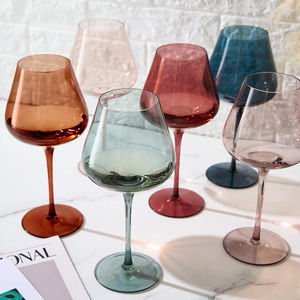 Verres à <span class=keywords><strong>vin</strong></span> colorés en cristal Coffret cadeau de mariage pour les amateurs de <span class=keywords><strong>vin</strong></span> Dîner de <span class=keywords><strong>vin</strong></span> rouge <span class=keywords><strong>blanc</strong></span> - Product Image 3